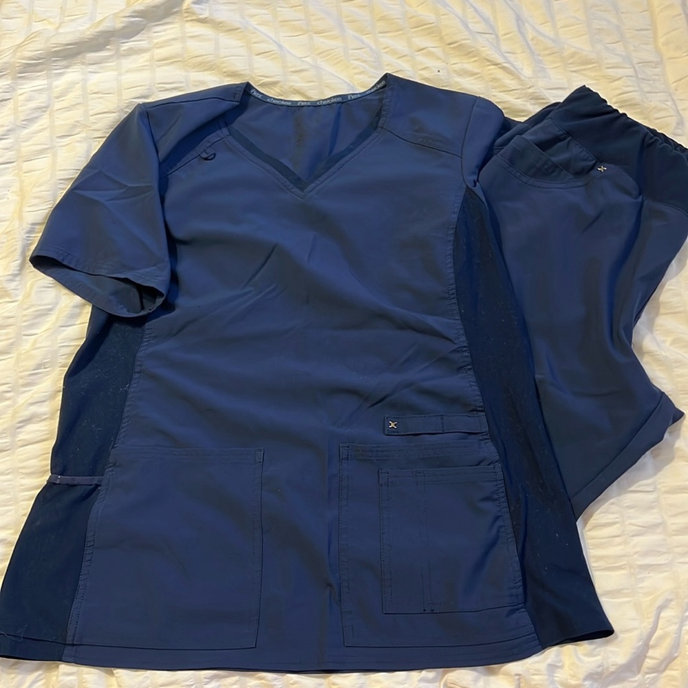 Cherokee iFlex Scrub set